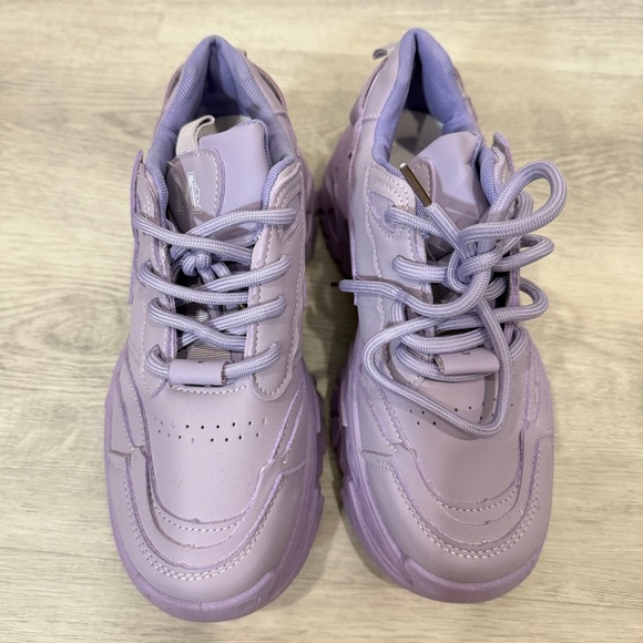 Chunky Women's Triple S Sneakers in Lilac Purple Size 9 - Picture 3 of 17
